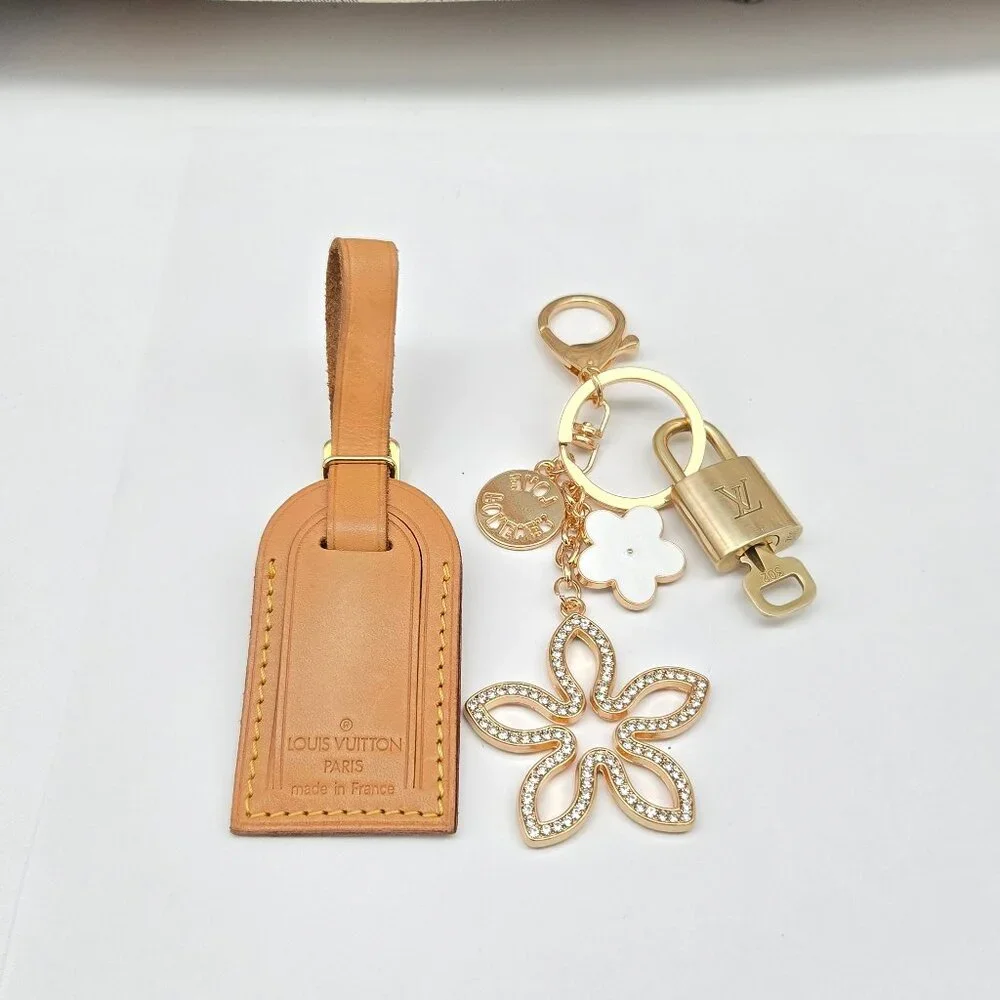Authentic Louis Vuitton Luggage Nametag and Gold Padlock with Unbranded Keycharm - Picture 7 of 9